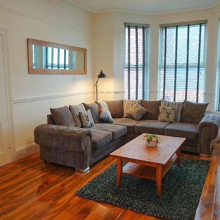 プリマス Modern Luxury 3 Bed Houseヴィラ エクステリア 写真