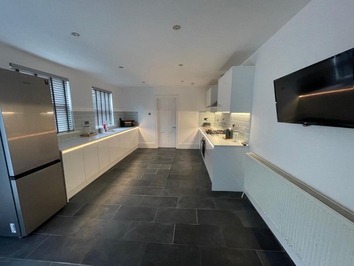 プリマス Modern Luxury 3 Bed Houseヴィラ エクステリア 写真