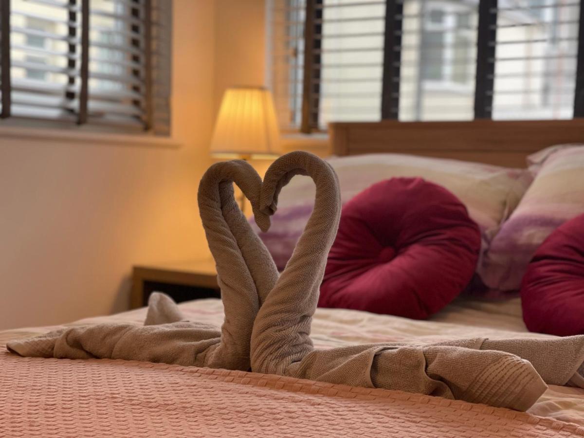 プリマス Modern Luxury 3 Bed Houseヴィラ エクステリア 写真